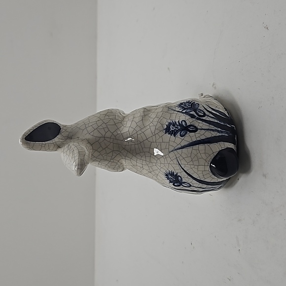 Dedham Pottery / Potting Shed 5 in. Bunny - Picture 4 of 5